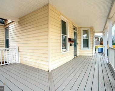 3807 Fleetwood Avenue - Photo Thumbnail 3