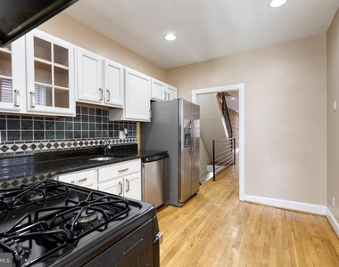 1514 Light Street - Photo Thumbnail 8