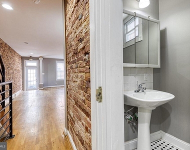 1514 Light Street - Photo Thumbnail 6