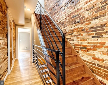 1514 Light Street - Photo Thumbnail 9