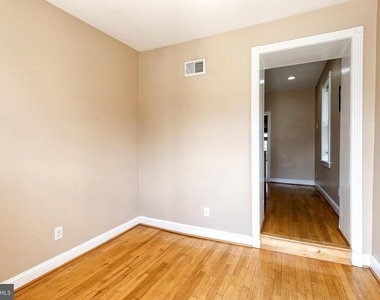 1514 Light Street - Photo Thumbnail 12