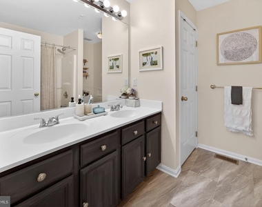 149 Quiet Waters Place - Photo Thumbnail 37