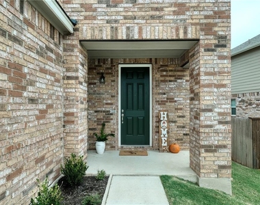 209 Asher Blue Dr - Photo Thumbnail 1