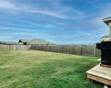 209 Asher Blue Dr - Photo Thumbnail 22