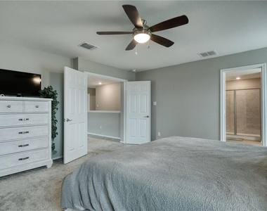 209 Asher Blue Dr - Photo Thumbnail 13