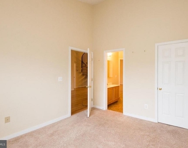 2013 Warners Terrace S - Photo Thumbnail 15