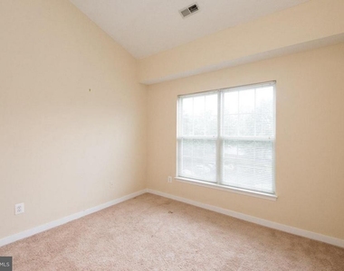 2013 Warners Terrace S - Photo Thumbnail 14