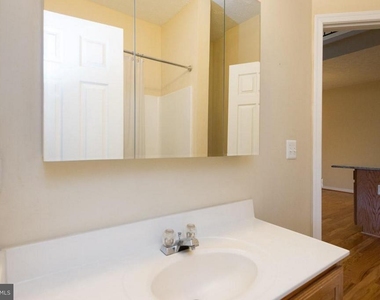 2013 Warners Terrace S - Photo Thumbnail 13