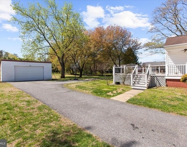 161 Margate Drive - Photo Thumbnail 2