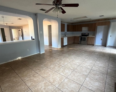 3207 Settlement Dr - Photo Thumbnail 20