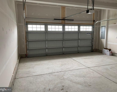 37322 Kestrel Way - Photo Thumbnail 7