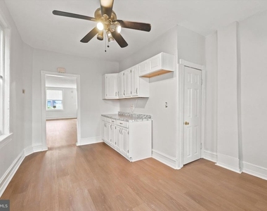 529 N Clayton Street - Photo Thumbnail 6