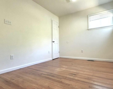 5 Glenwood Drive - Photo Thumbnail 22