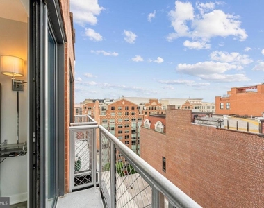 631 D Street Nw - Photo Thumbnail 1
