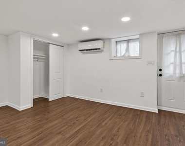 738 11th Street Ne - Photo Thumbnail 17