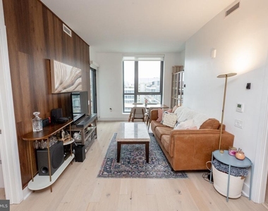 1211 Van Street Se - Photo Thumbnail 8