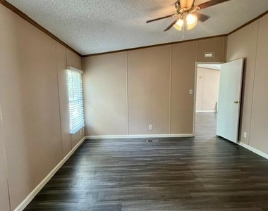 150 Oak Forest Dr - Photo Thumbnail 17