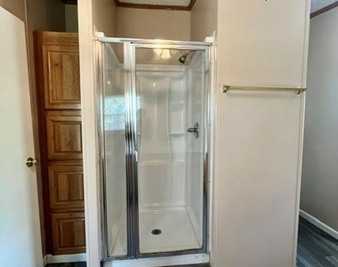 150 Oak Forest Dr - Photo Thumbnail 18