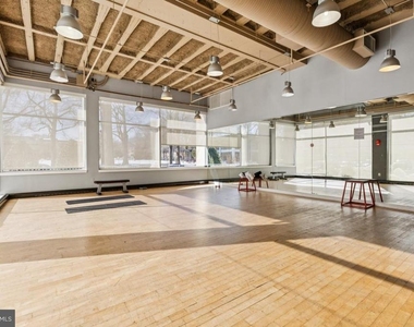 350 G Street Sw - Photo Thumbnail 25