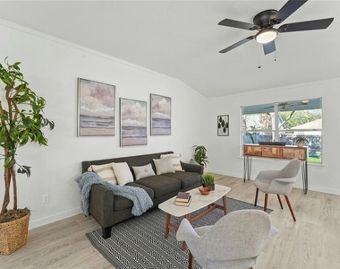 2537 Vernell Way - Photo Thumbnail 7