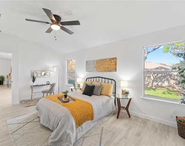 2537 Vernell Way - Photo Thumbnail 16