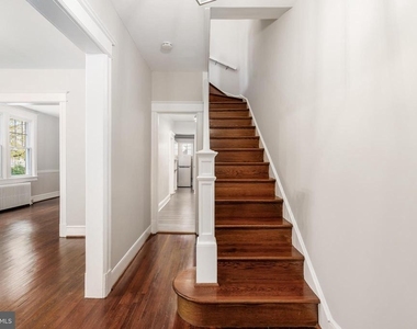 900 Madison Street Nw - Photo Thumbnail 4