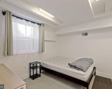 3640 Everett Street Nw - Photo Thumbnail 15
