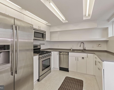 3640 Everett Street Nw - Photo Thumbnail 11