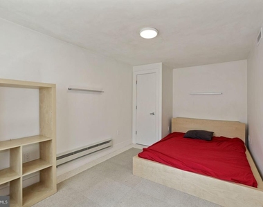 3640 Everett Street Nw - Photo Thumbnail 12