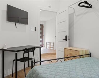 1406 N Georgetown St - Photo Thumbnail 16