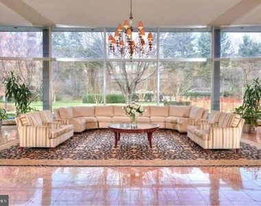 4201 Cathedral Avenue Nw - Photo Thumbnail 40