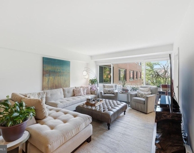 4201 Cathedral Avenue Nw - Photo Thumbnail 15