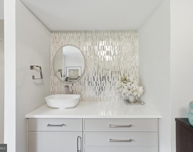 4201 Cathedral Avenue Nw - Photo Thumbnail 30