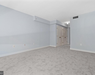 631 D Street Nw - Photo Thumbnail 20