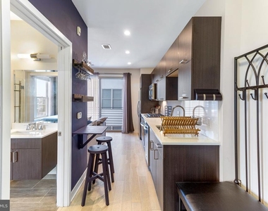 1350 Maryland Avenue Ne - Photo Thumbnail 4