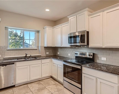 304 Cane River Rd - Photo Thumbnail 7