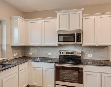304 Cane River Rd - Photo Thumbnail 8