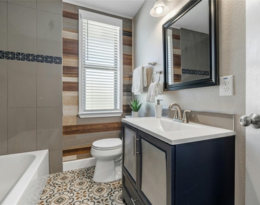 5503 Manor Rd - Photo Thumbnail 27