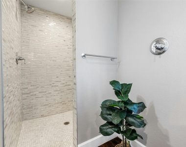 5503 Manor Rd - Photo Thumbnail 23