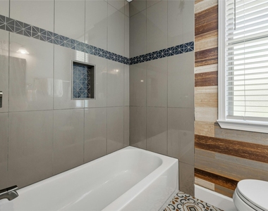 5503 Manor Rd - Photo Thumbnail 28