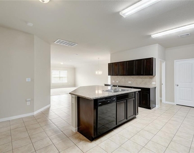 5817 Roderick Dr - Photo Thumbnail 8