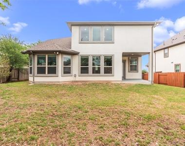 5300 Cipriano Dr - Photo Thumbnail 37