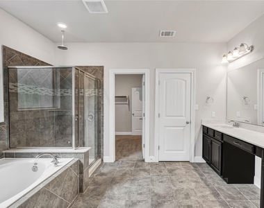 5300 Cipriano Dr - Photo Thumbnail 17
