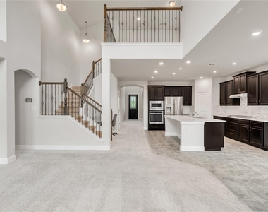 5300 Cipriano Dr - Photo Thumbnail 6