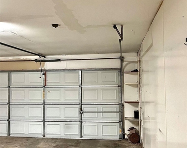 2117 Kimra Ln - Photo Thumbnail 23