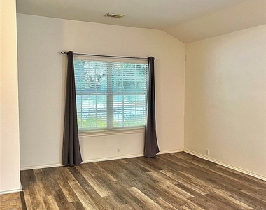 2117 Kimra Ln - Photo Thumbnail 4
