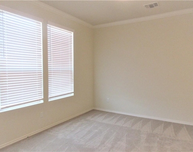 124 Green Egret Way - Photo Thumbnail 9