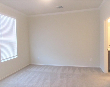 124 Green Egret Way - Photo Thumbnail 10