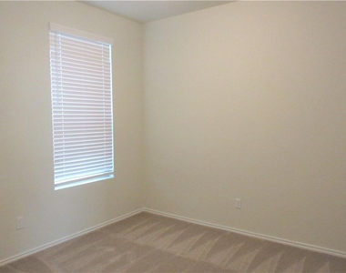 124 Green Egret Way - Photo Thumbnail 15