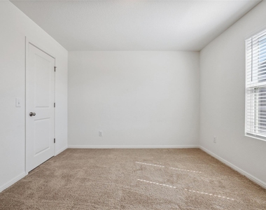 14105 Jeannette Rankin Rd - Photo Thumbnail 26